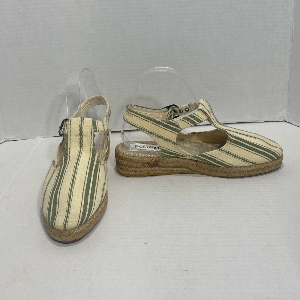 Apostrophe || Woman’s striped espadrilles size 7